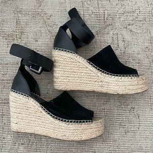 Marc Fisher Alida Sandal